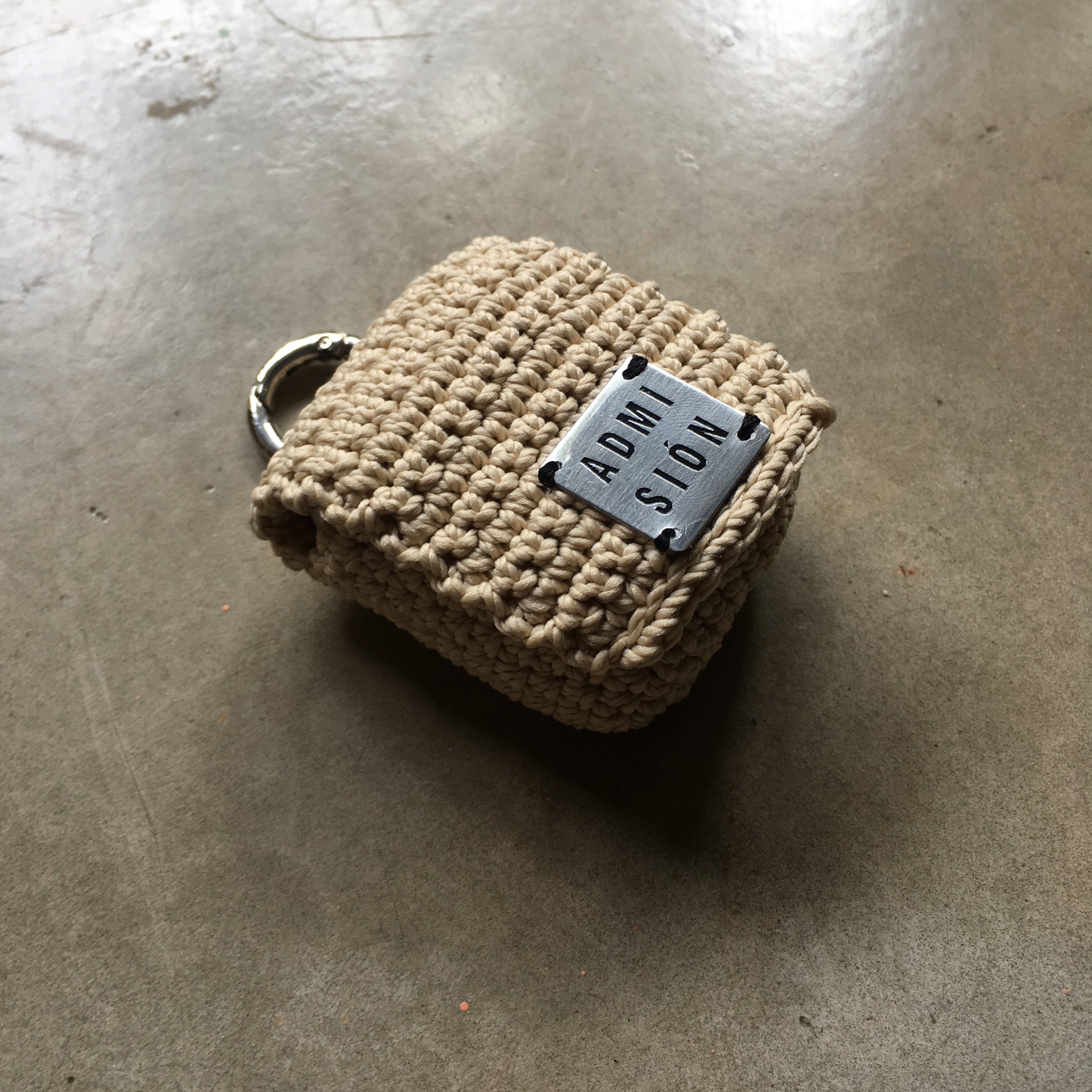 Airpods Case (Nude)